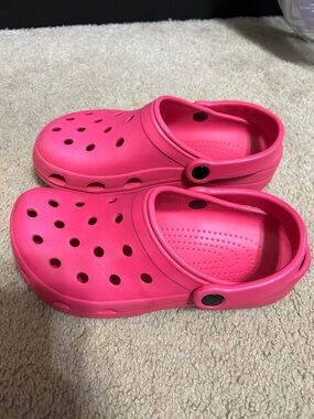 Time and Tru Pink Crocs